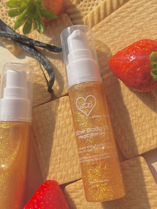 Golden Goddess is a Shimmer body oil with a soft gel texture, for an hydrating radiant skin that leaves a golden hour glow. This glow elixir is Made with plant oils and biodegradable glitter, the luminous body care serum brings a nostalgic experience to life with a fun strawberry shortcake scent.