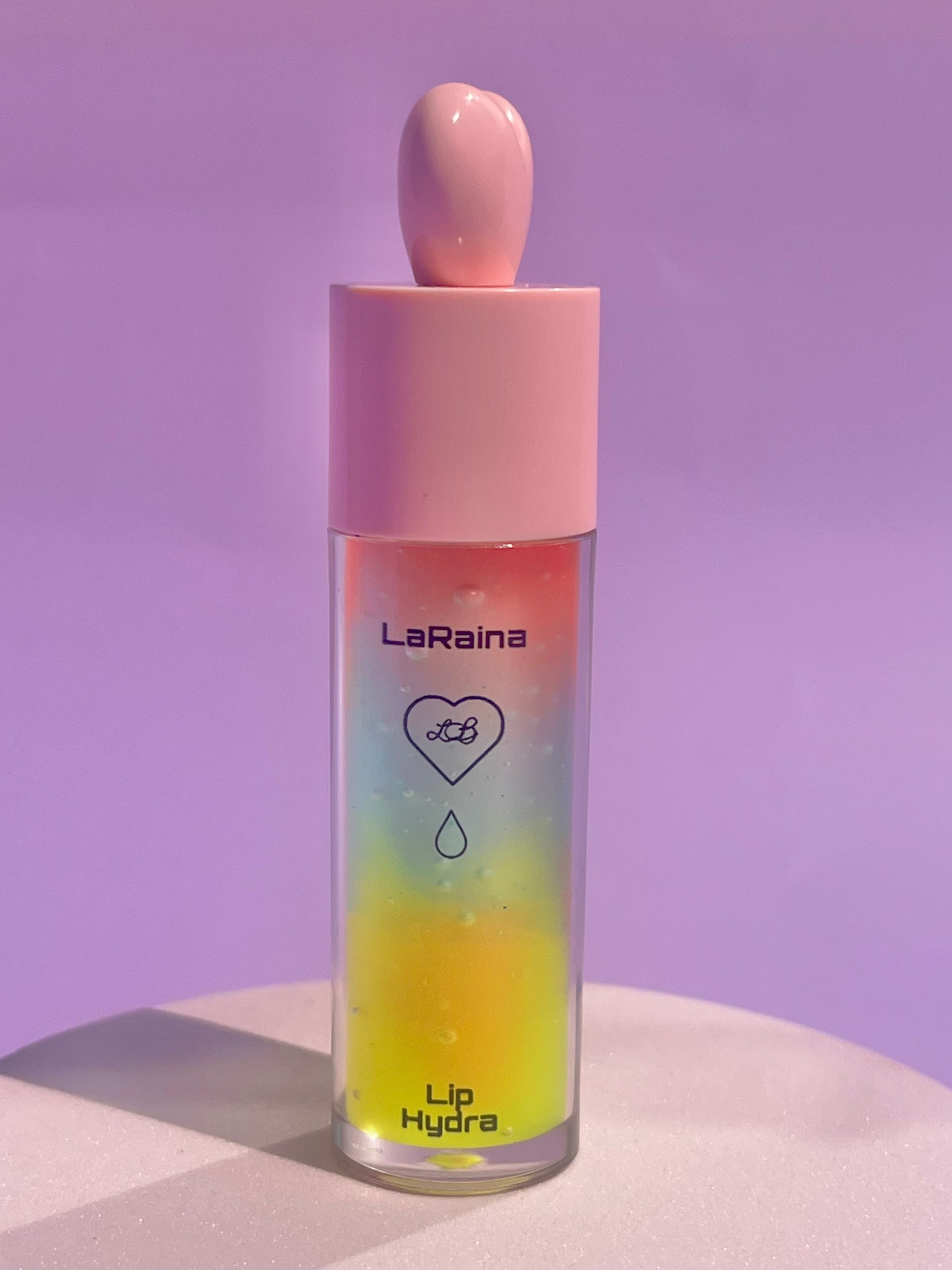 Fun and fruity lip gloss with a juicy blend of sweet flavours. Delivers long-lasting moisture and a smooth, cushiony feel to soothe dry, chapped lips. Non-sticky, ultra-glossy, and perfect for daily shine without the discomfort.