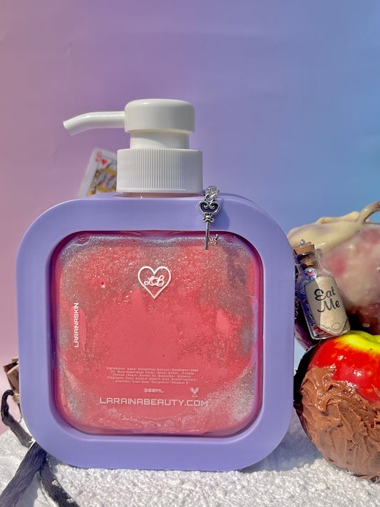 Best Lotion UK - Handmade with love this nourishing moisturiser is the perfect autumn body cream to keep the skin hydrated and healthy. Skincare that feels luxurious and smells divine with the candy apple lotion scent