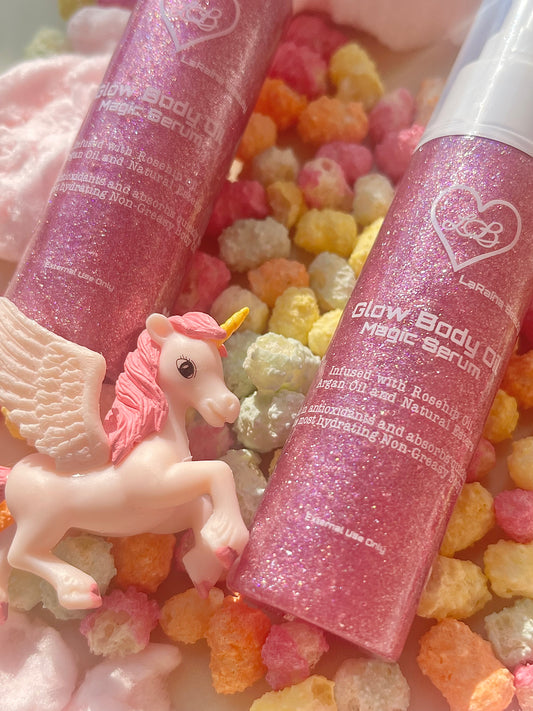 Galaxy Veil is a Shimmer body oil with a soft gel texture for a hydrating radiant skin that leaves a multi-coloured and dimensional glow. This glow elixir is Made with plant oils and biodegradable glitter, the luminous body care serum brings a mystical experience to life with the popular unicorn scent.